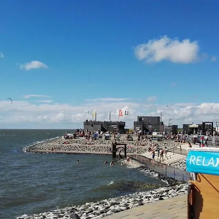 Studio Fuer 2 Personen Ca 30 Qm In Buesum, Nordseekueste Deutschland Kreis Dithmarschen *